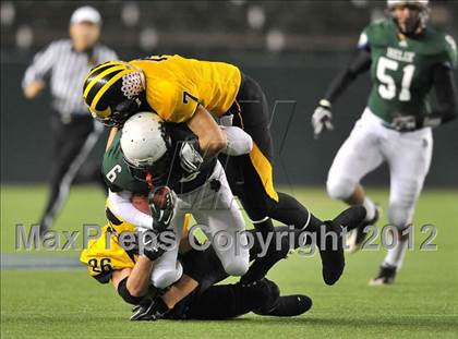 Thumbnail 2 in Del Oro vs. Helix (CIF State D2 Final) photogallery.