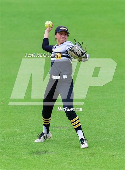 Thumbnail 1 in Lee [Robert E.] vs East Central (NISD Softball Tournament) photogallery.