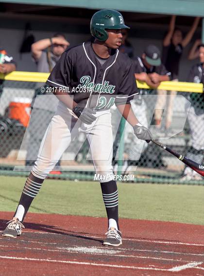 Thumbnail 3 in South Hills vs Bonita photogallery.