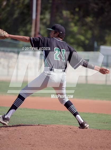 Thumbnail 1 in South Hills vs Bonita photogallery.
