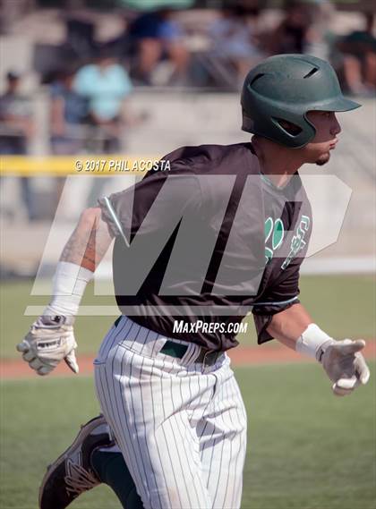 Thumbnail 1 in South Hills vs Bonita photogallery.