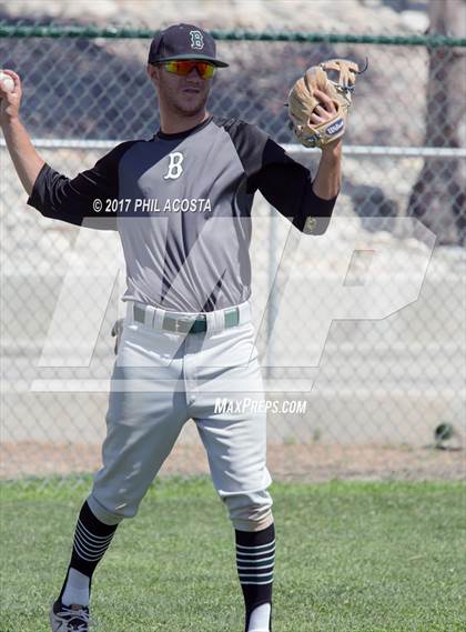 Thumbnail 1 in South Hills vs Bonita photogallery.