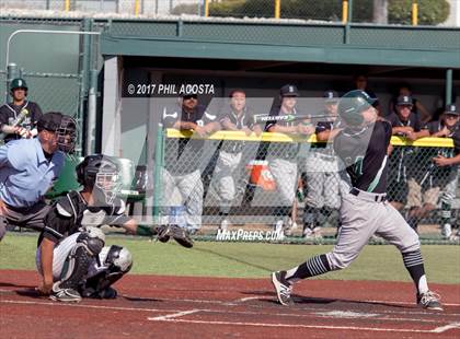 Thumbnail 1 in South Hills vs Bonita photogallery.