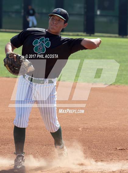 Thumbnail 1 in South Hills vs Bonita photogallery.