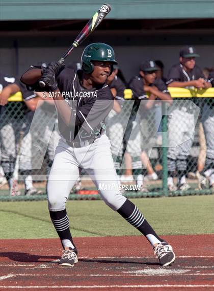 Thumbnail 3 in South Hills vs Bonita photogallery.