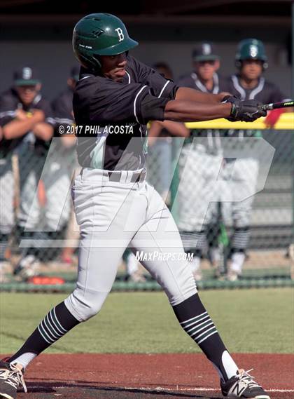 Thumbnail 3 in South Hills vs Bonita photogallery.