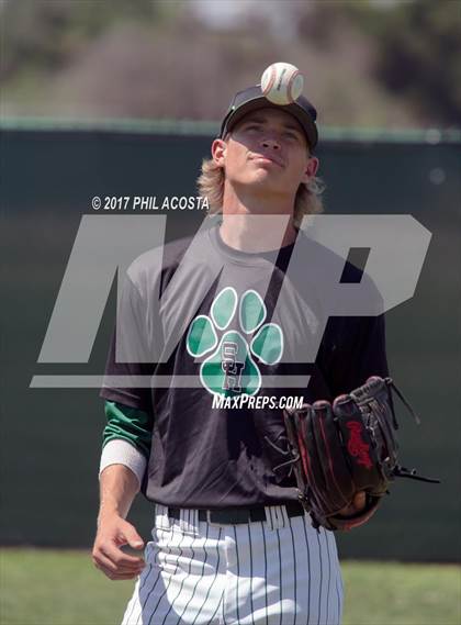 Thumbnail 1 in South Hills vs Bonita photogallery.