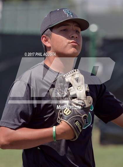 Thumbnail 3 in South Hills vs Bonita photogallery.