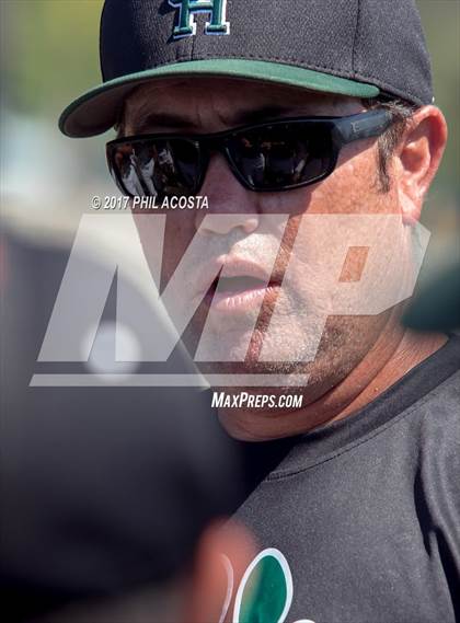 Thumbnail 1 in South Hills vs Bonita photogallery.