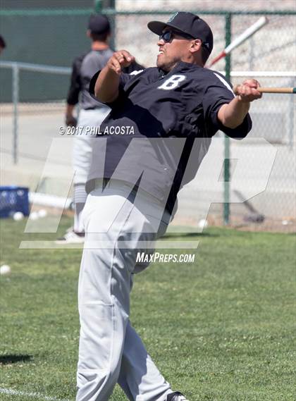 Thumbnail 3 in South Hills vs Bonita photogallery.