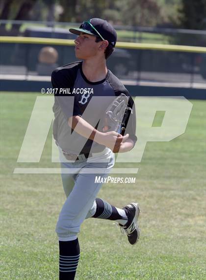 Thumbnail 2 in South Hills vs Bonita photogallery.