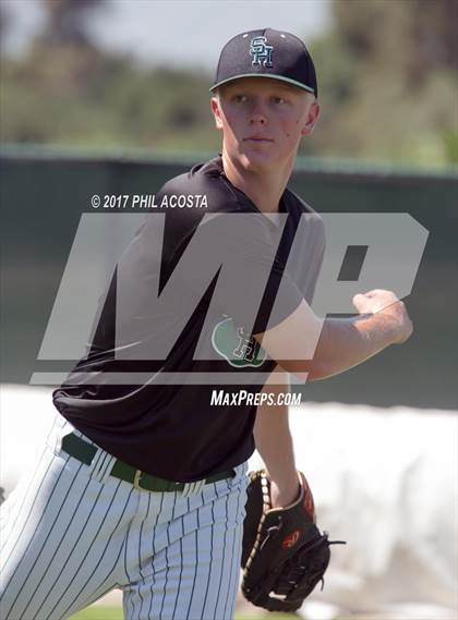 Thumbnail 1 in South Hills vs Bonita photogallery.