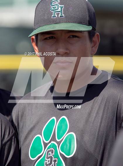 Thumbnail 2 in South Hills vs Bonita photogallery.