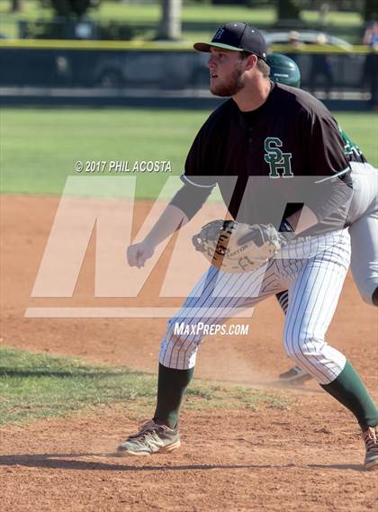 Thumbnail 1 in South Hills vs Bonita photogallery.