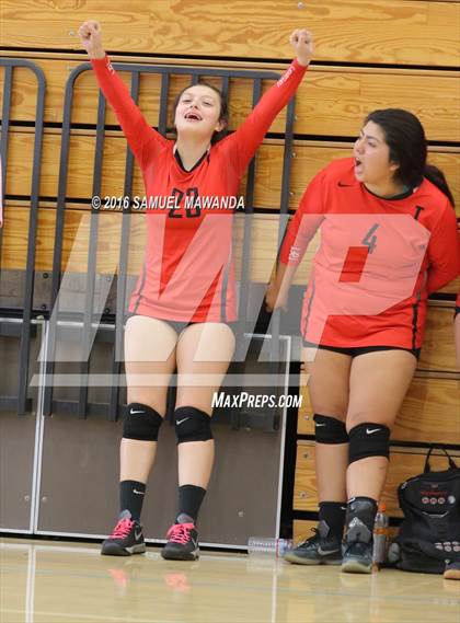 Thumbnail 3 in Chatsworth vs Taft photogallery.