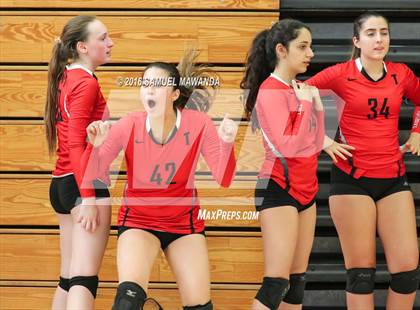Thumbnail 1 in Chatsworth vs Taft photogallery.