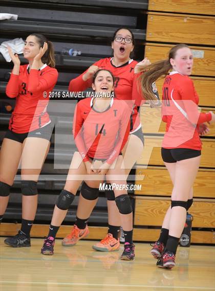 Thumbnail 2 in Chatsworth vs Taft photogallery.