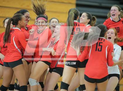 Thumbnail 2 in Chatsworth vs Taft photogallery.