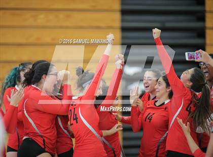 Thumbnail 3 in Chatsworth vs Taft photogallery.