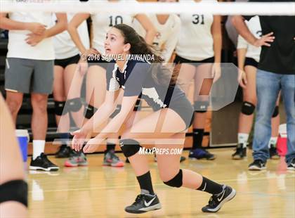 Thumbnail 1 in Chatsworth vs Taft photogallery.