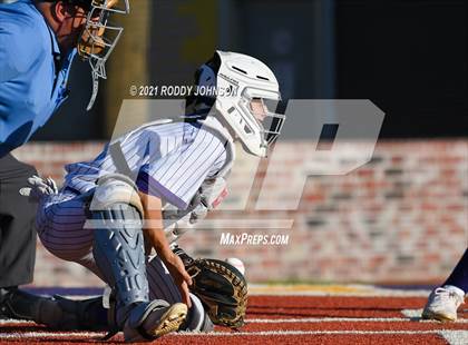 Thumbnail 3 in South Beauregard vs Iowa photogallery.