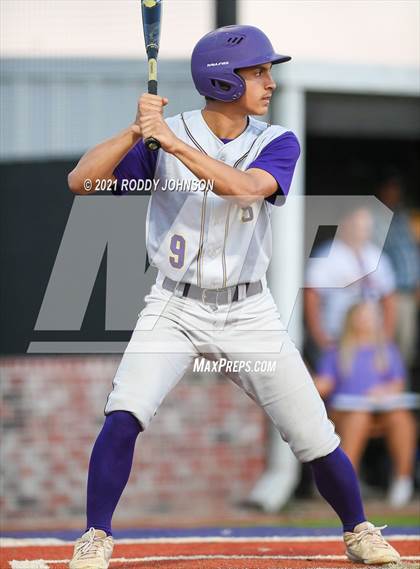 Thumbnail 2 in South Beauregard vs Iowa photogallery.