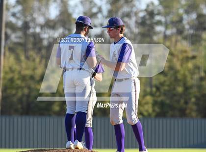 Thumbnail 3 in South Beauregard vs Iowa photogallery.