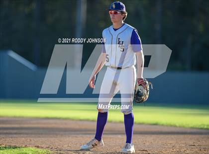 Thumbnail 2 in South Beauregard vs Iowa photogallery.