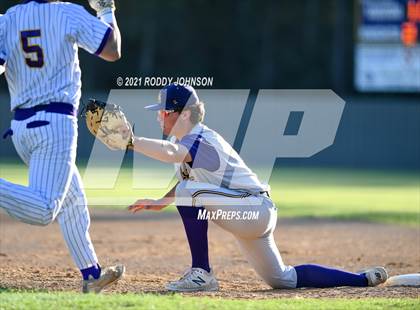 Thumbnail 1 in South Beauregard vs Iowa photogallery.