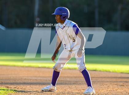 Thumbnail 1 in South Beauregard vs Iowa photogallery.