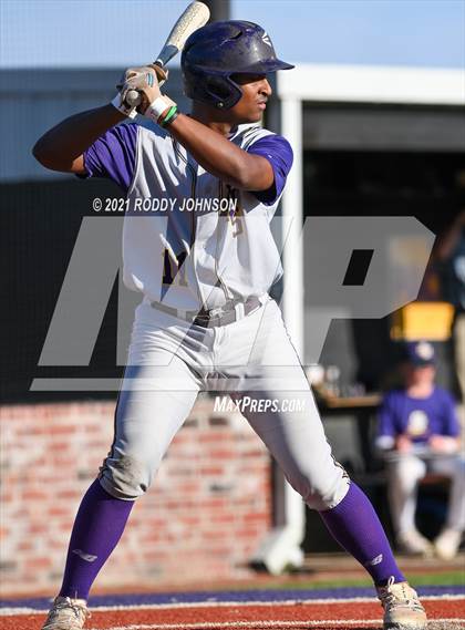 Thumbnail 3 in South Beauregard vs Iowa photogallery.