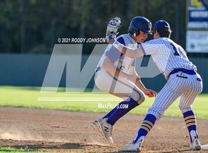 Thumbnail 3 in South Beauregard vs Iowa photogallery.