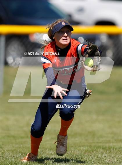 Thumbnail 1 in Walker Valley vs. Summit photogallery.