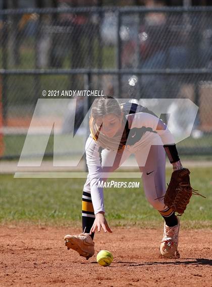 Thumbnail 2 in Walker Valley vs. Summit photogallery.