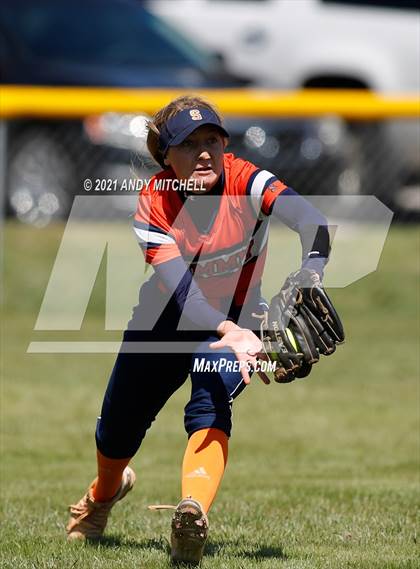 Thumbnail 2 in Walker Valley vs. Summit photogallery.