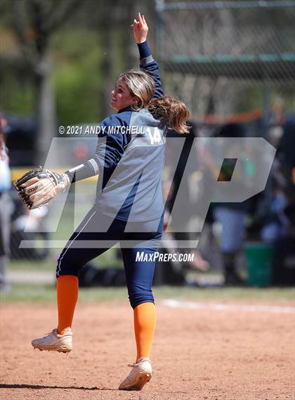 Thumbnail 3 in Walker Valley vs. Summit photogallery.