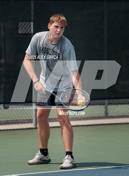 Thumbnail 2 in UIL Tennis 1A & 2A Boys Quarterfinal photogallery.