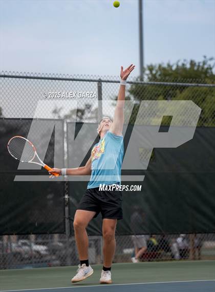 Thumbnail 2 in UIL Tennis 1A & 2A Boys Quarterfinal photogallery.