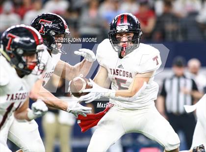Thumbnail 3 in Longview vs. Tascosa (UIL 6A Semifinal) photogallery.