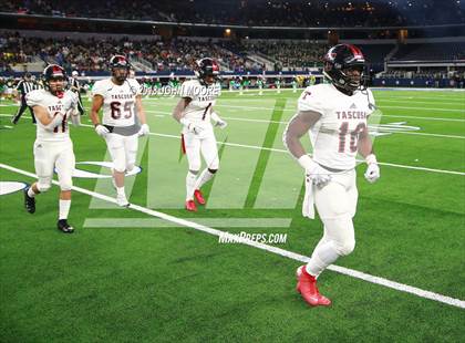 Thumbnail 2 in Longview vs. Tascosa (UIL 6A Semifinal) photogallery.