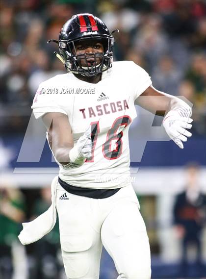 Thumbnail 2 in Longview vs. Tascosa (UIL 6A Semifinal) photogallery.