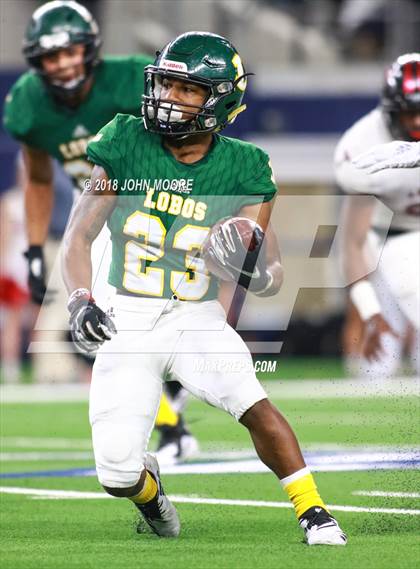 Thumbnail 3 in Longview vs. Tascosa (UIL 6A Semifinal) photogallery.