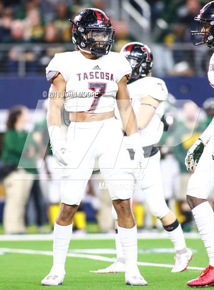 Thumbnail 3 in Longview vs. Tascosa (UIL 6A Semifinal) photogallery.