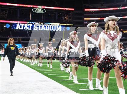 Thumbnail 3 in Longview vs. Tascosa (UIL 6A Semifinal) photogallery.