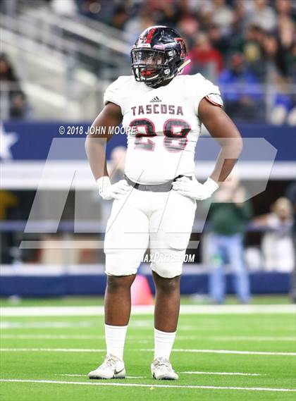 Thumbnail 1 in Longview vs. Tascosa (UIL 6A Semifinal) photogallery.