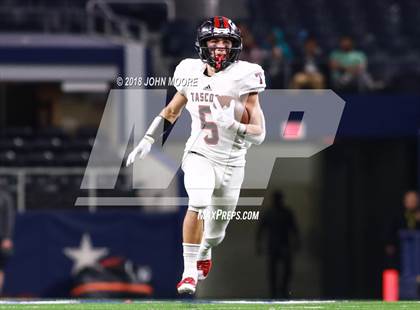 Thumbnail 2 in Longview vs. Tascosa (UIL 6A Semifinal) photogallery.