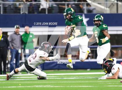 Thumbnail 2 in Longview vs. Tascosa (UIL 6A Semifinal) photogallery.