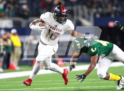 Thumbnail 3 in Longview vs. Tascosa (UIL 6A Semifinal) photogallery.