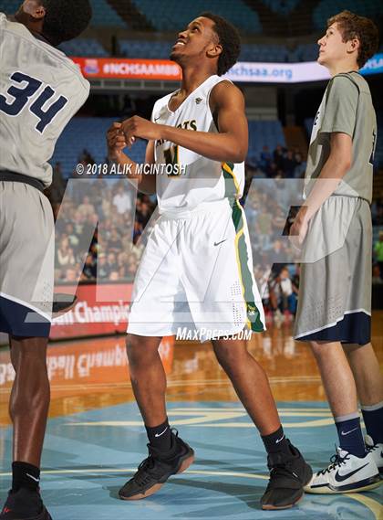 Thumbnail 3 in Heritage vs. Independence (NCHSAA 4A Final) photogallery.