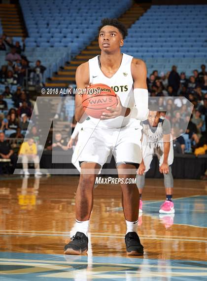 Thumbnail 2 in Heritage vs. Independence (NCHSAA 4A Final) photogallery.